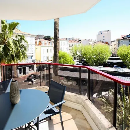Apartman 2 Terraced Centre Cannes